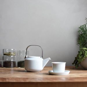 Cup & Saucer LT