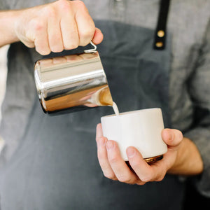 Mjölkkanna Eddy Polerad 473 ml - Fellow