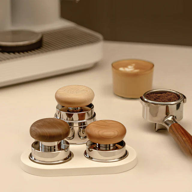 Pucks Espresso Accessories Set - Wooden