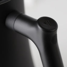 Aura Kettle 800ml Black