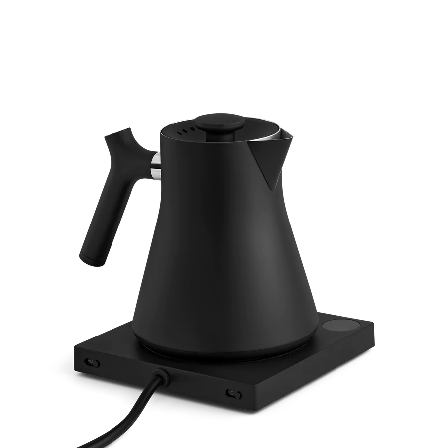 Kettle Corvo EKG Black 0.9L - Fellow